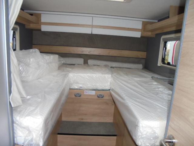 DETHLEFFS JUST CAMP T7052 EBL