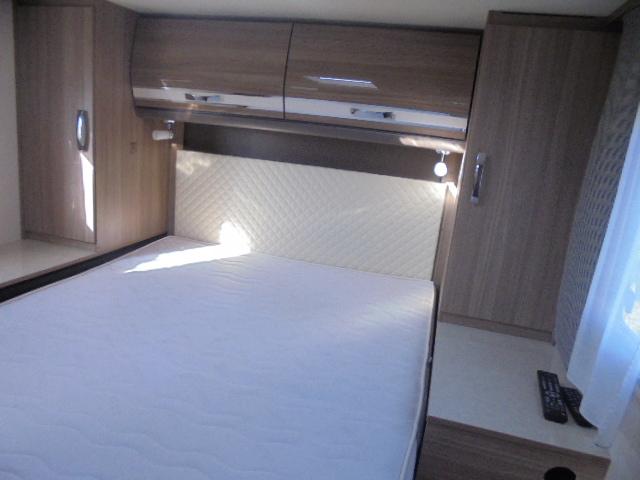 RAPIDO 881 F